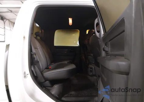 2024 Ram 2500 Tradesman 4X4 6'4 Box from USA, damaged, VIN 3C6UR5CL1RG223769